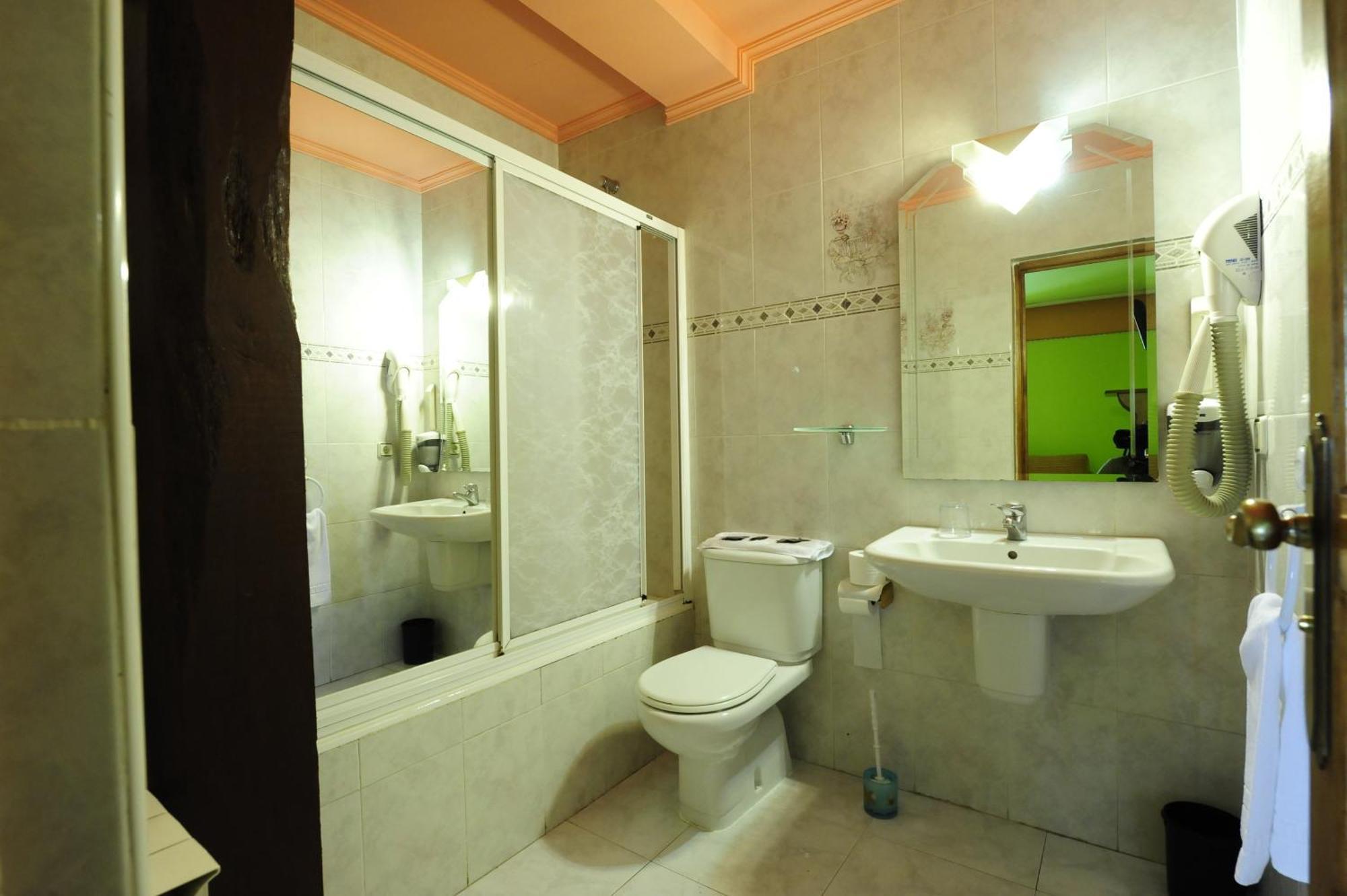 Hotel Rural Bereau Lesaka Εξωτερικό φωτογραφία